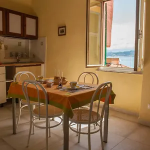 Casa Di Otty Holiday , La Spezia Italia